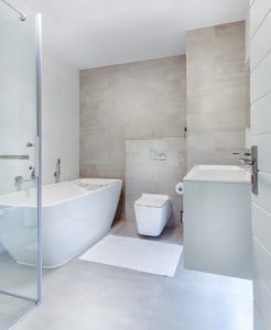 home remodeling bathtub 246x300.jpg